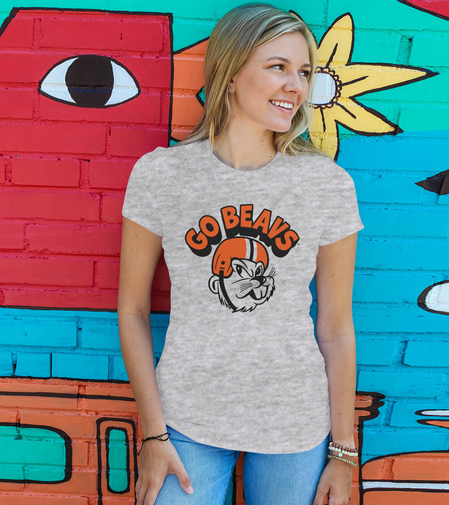 Vintage OSU Go Beavs Football Beaver Mascot T-Shirt