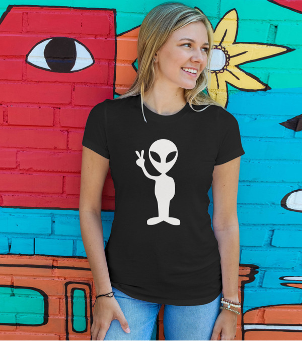 Alien Peace Hand Gesture T-Shirt