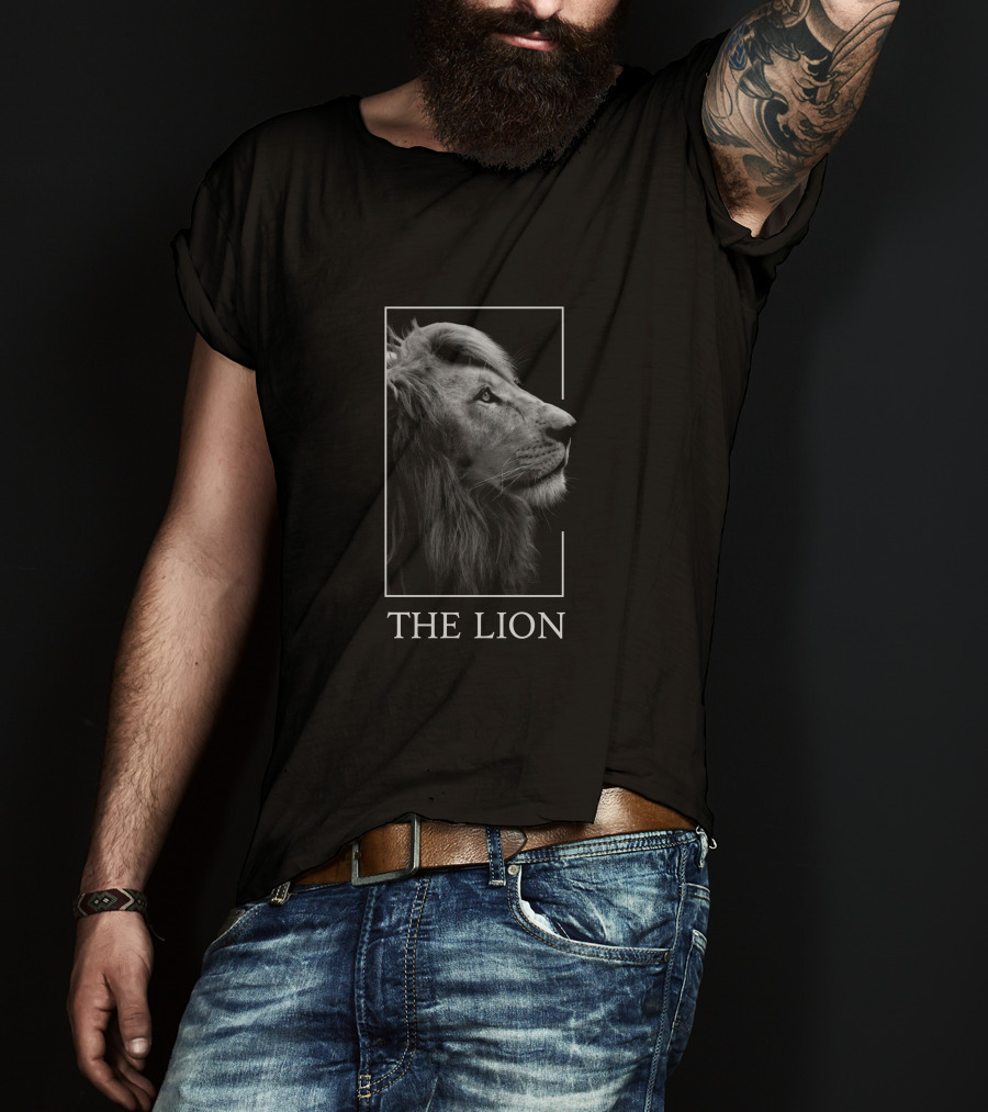 The Lion Regal Profile T-Shirt