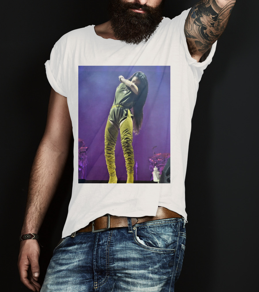 Rihanna Performing Live At Made In America Festival T-Shirt