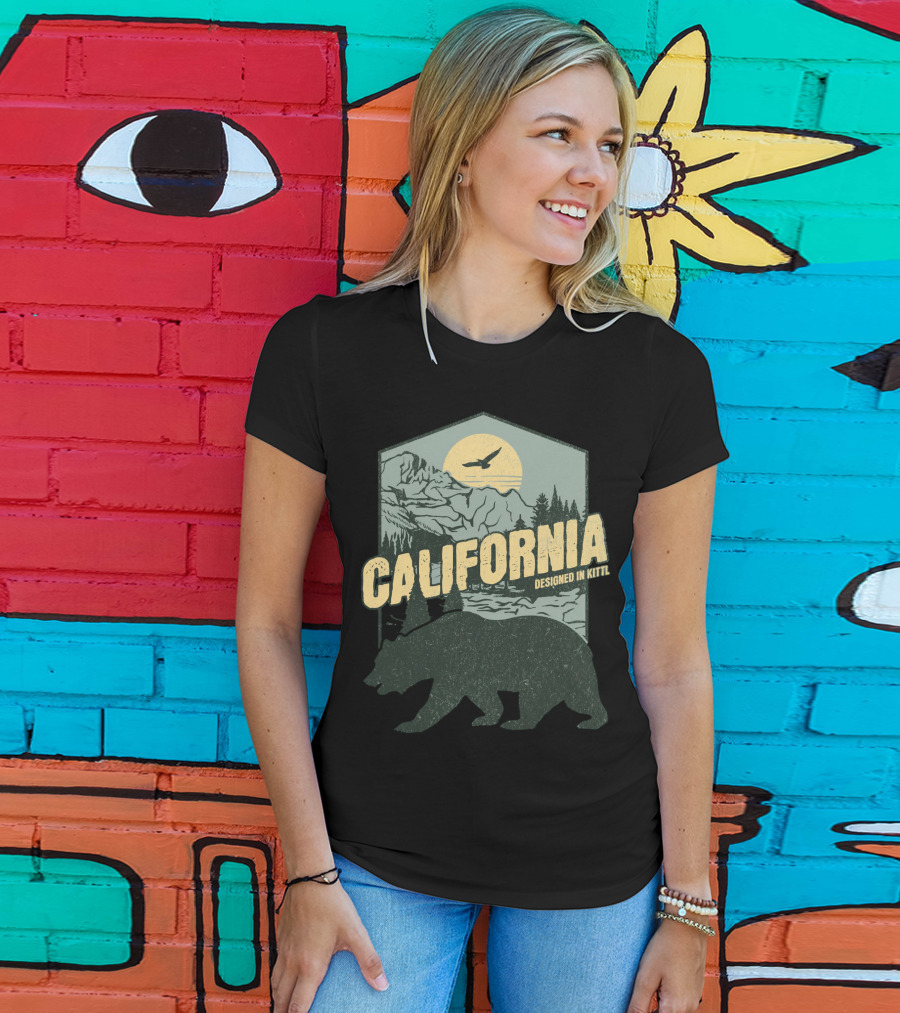 California Bear Wilderness Camping Hiking Designed In Kittl T-Shirt