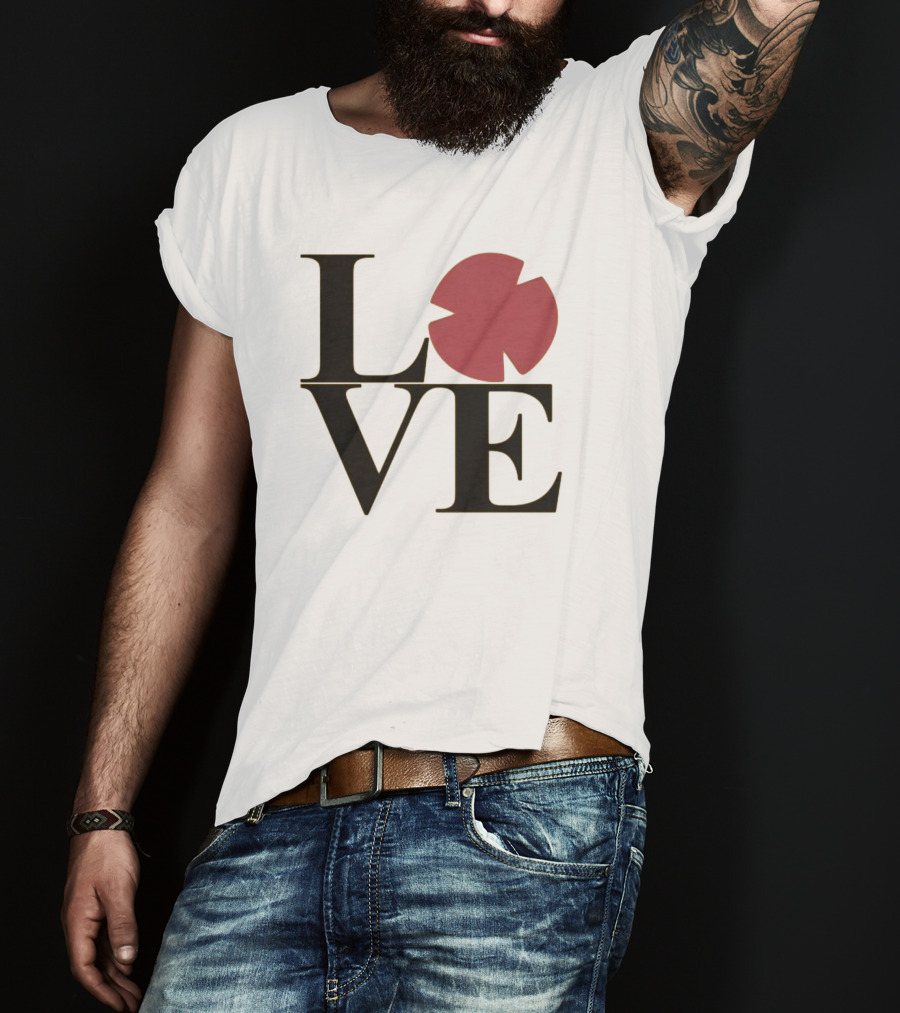 LOVE Black And Pink Circle T-Shirt