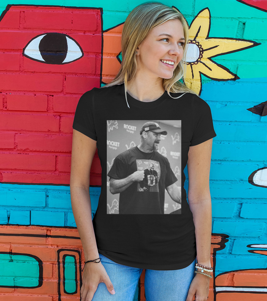 Rocket Mortgage Lions Press Conference Holmes Pulling Hilarious T-Shirt