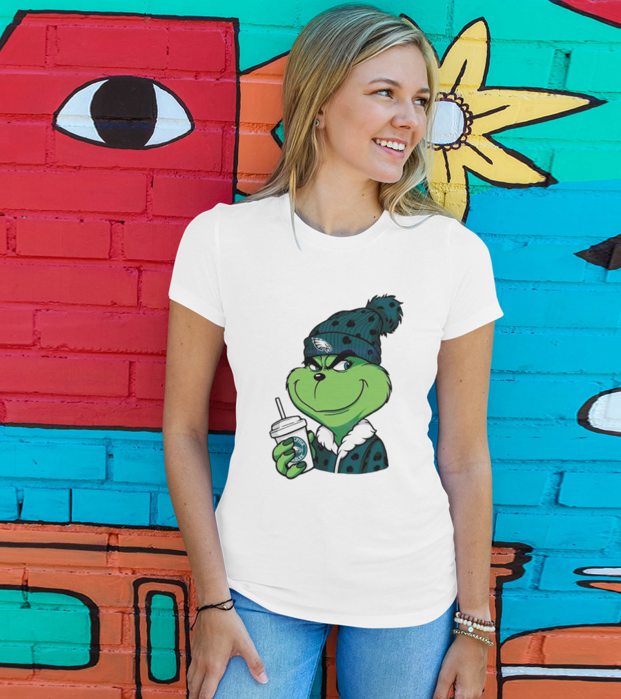 Grinch Holding Cup Wearing Philadelphia Eagles Beanie T-Shirt