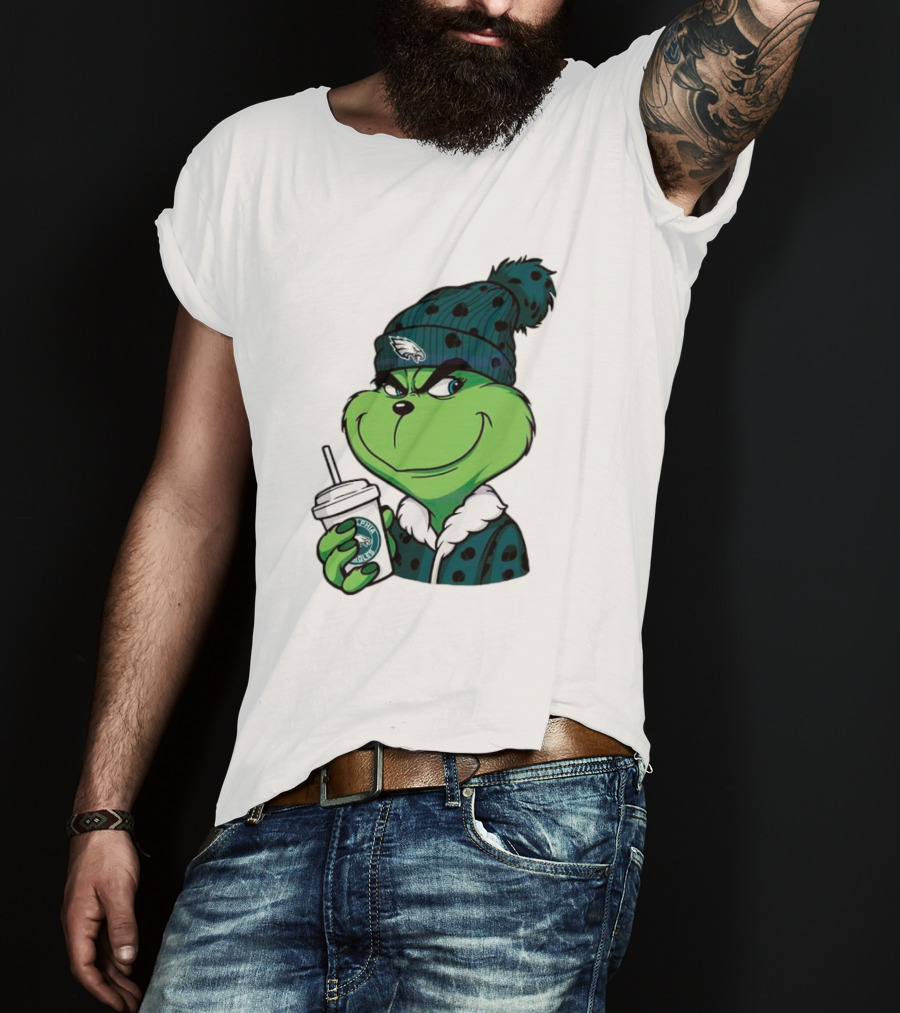 Grinch Holding Cup Wearing Philadelphia Eagles Beanie T-Shirt