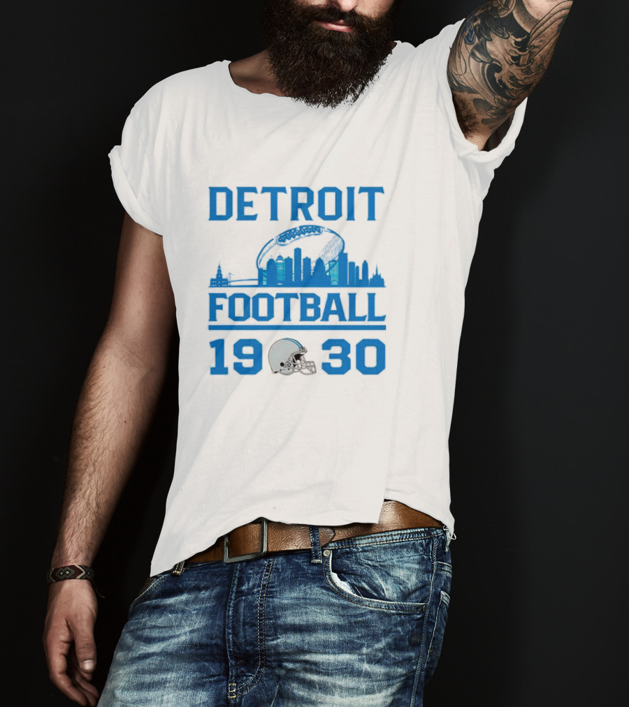 Detroit Lions Football 1930 Skyline Helmet Motif T-Shirt