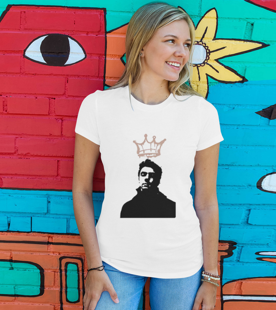 Mangione King Graffiti Crown Portrait Fitted Scoop T-Shirt