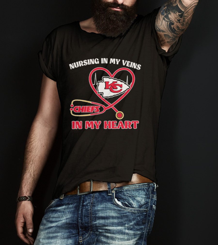 Nursing In My Veins Chiefs In My Heart KC Logo Heartbeat Stethoscope T-Shirt