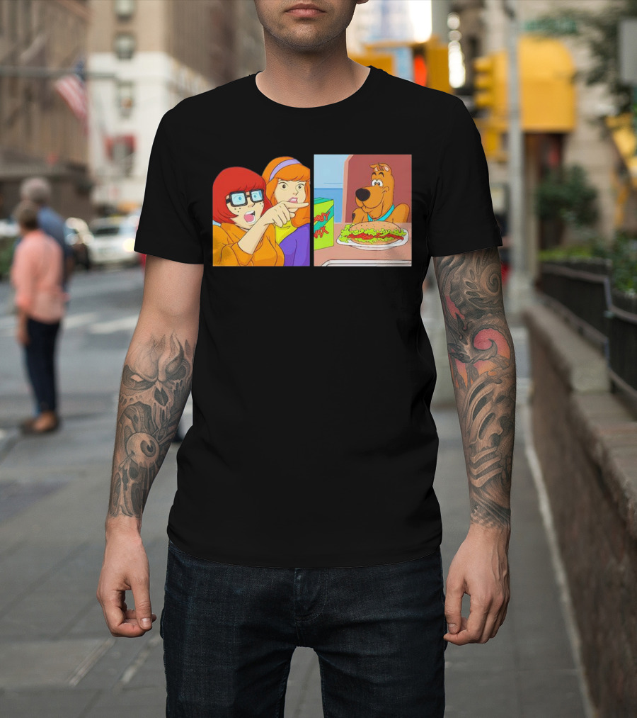Velma Daphne Scooby-Doo Mystery Incorporated Funny Pizza Reaction T-Shirt