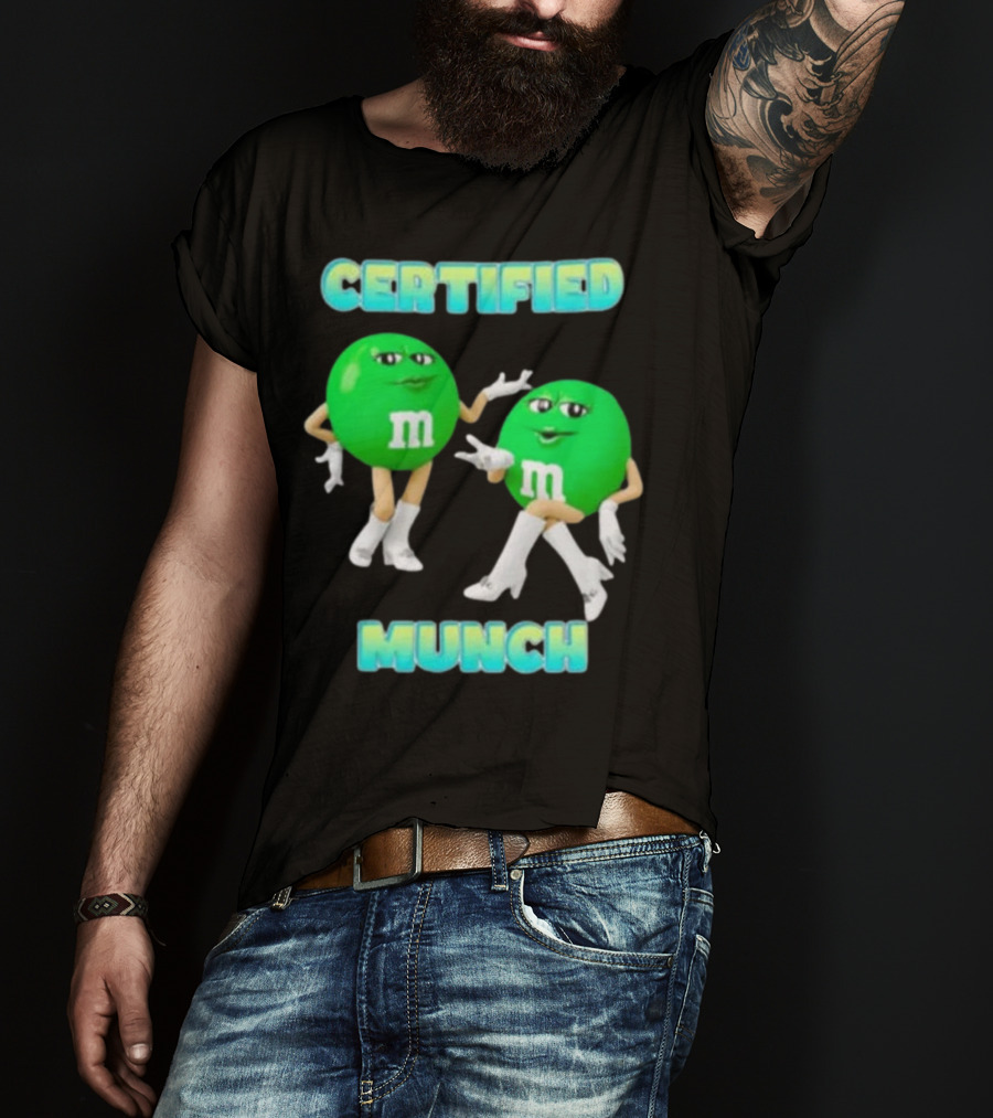 CERTIFIED MUNCH M&M Green Candy Characters Boot Pose T-Shirt