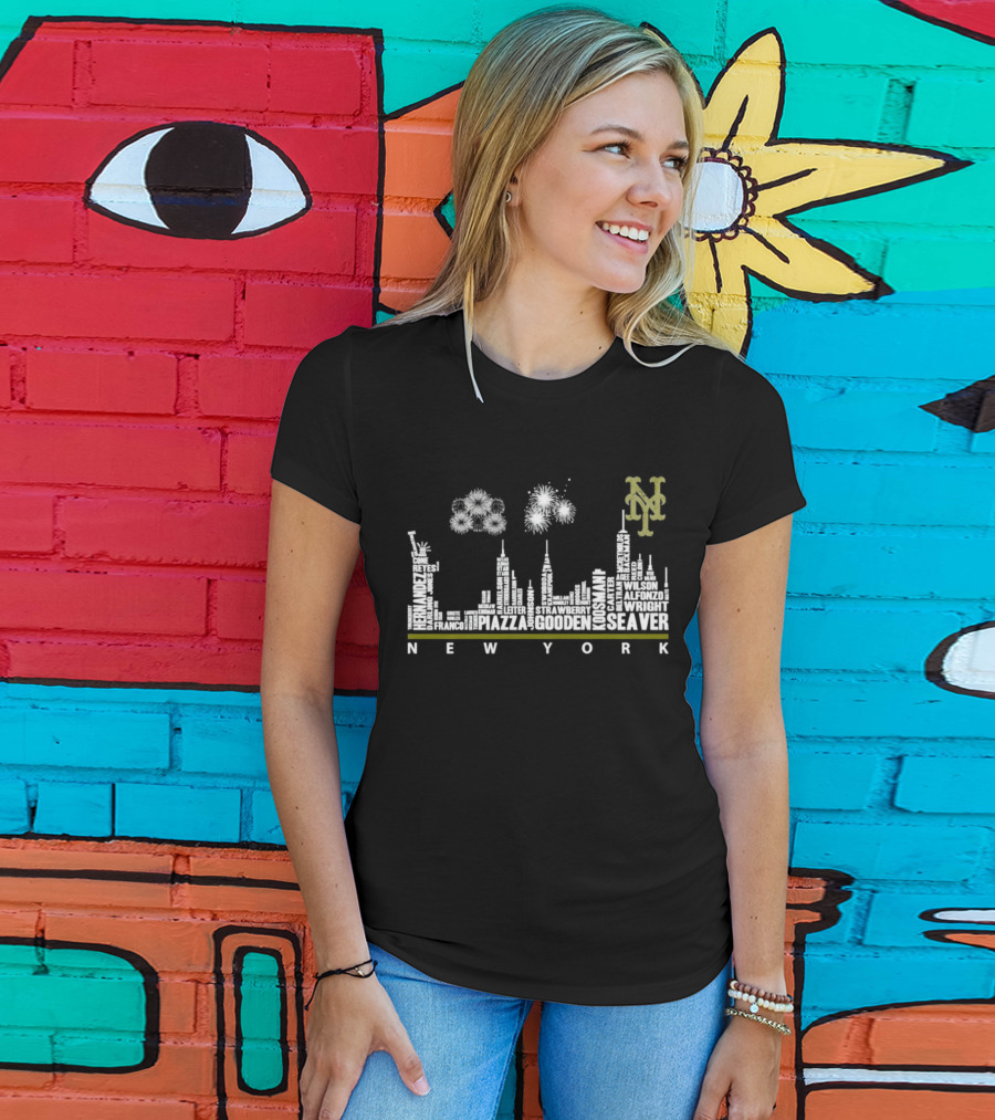 New York Mets Skyline With Player Names T-Shirt