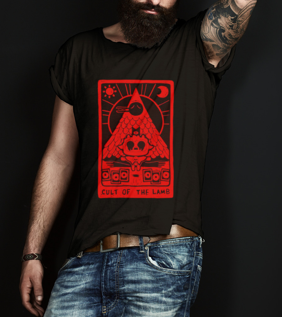 Cult Of The Lamb Red Tarot Pyramid With Sun And Moon Symbols T-Shirt