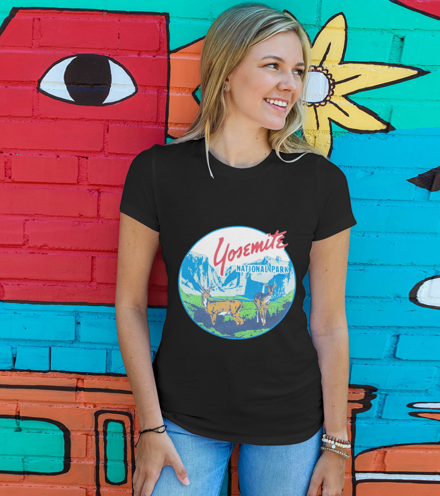 Yosemite National Park Scenic Wildlife With Deer T-Shirt