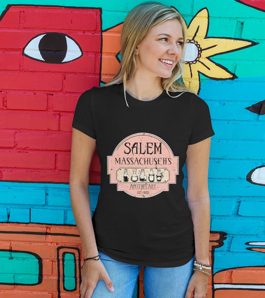 Salem Massachusetts Apothecary Est. 1692 Halloween T-Shirt