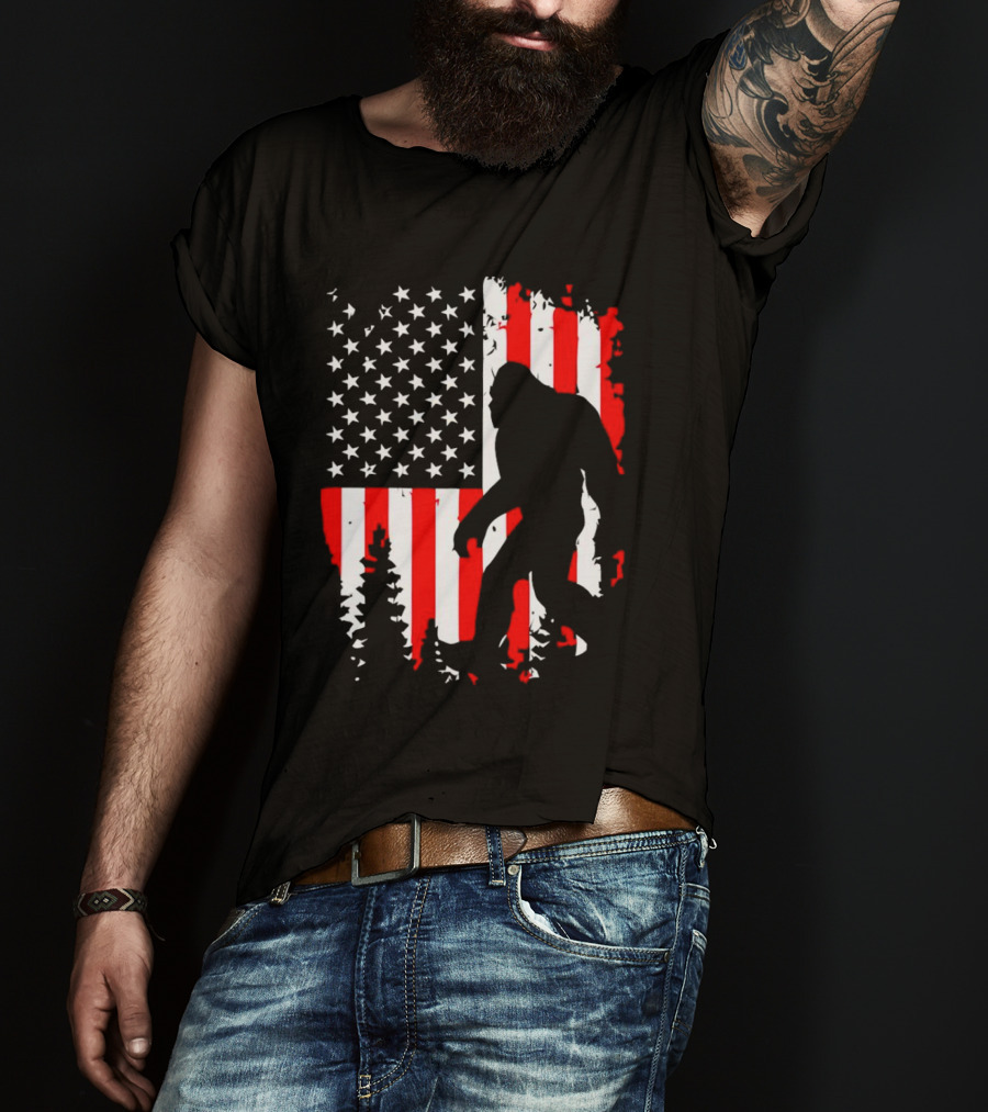 Bigfoot Silhouette With American Flag Background T-Shirt
