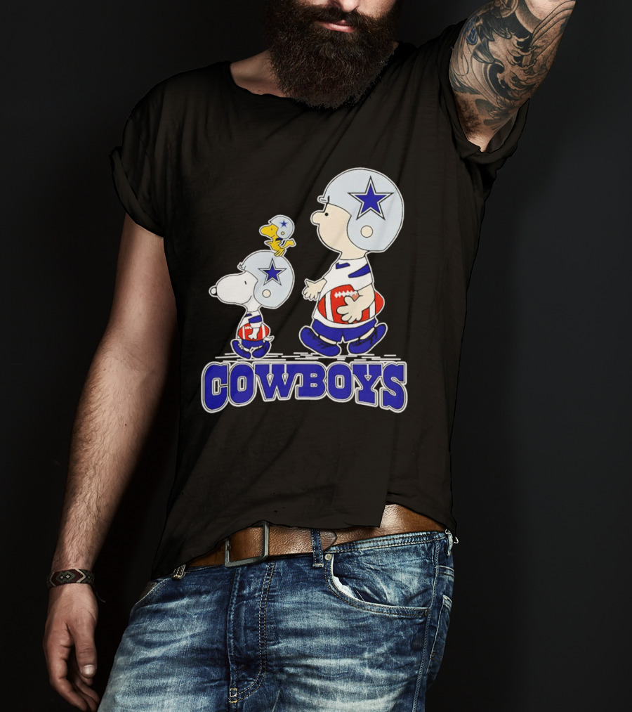 Cowboys Snoopy Charlie Brown Woodstock Football Helmets T-Shirt
