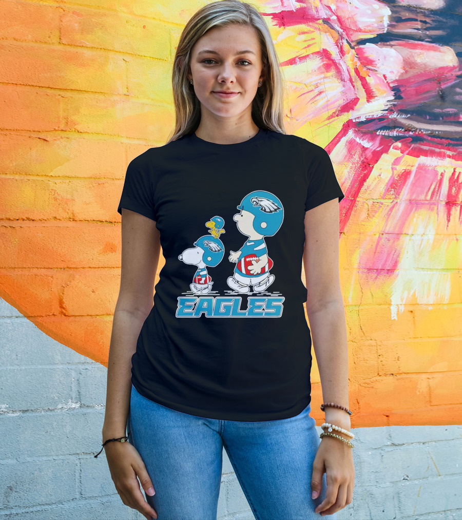 Eagles Football Snoopy Charlie Brown Woodstock Philadelphia T-Shirt