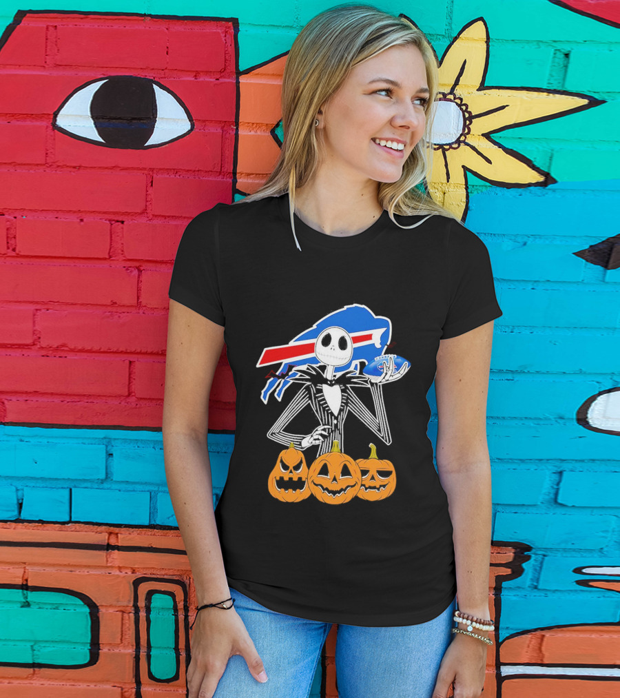 Buffalo Bills Jack Skellington Holding Football Halloween Pumpkins T-Shirt