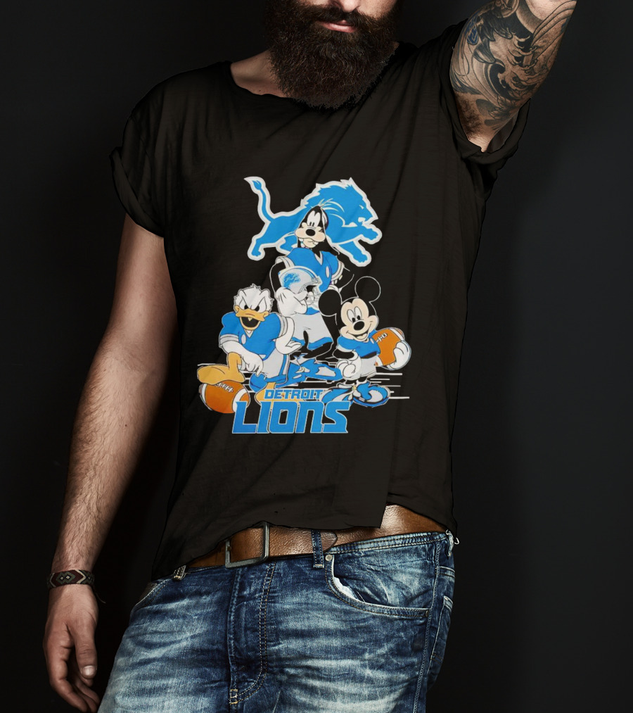 Detroit Lions Mickey Friends Game Day Football Disney T-Shirt