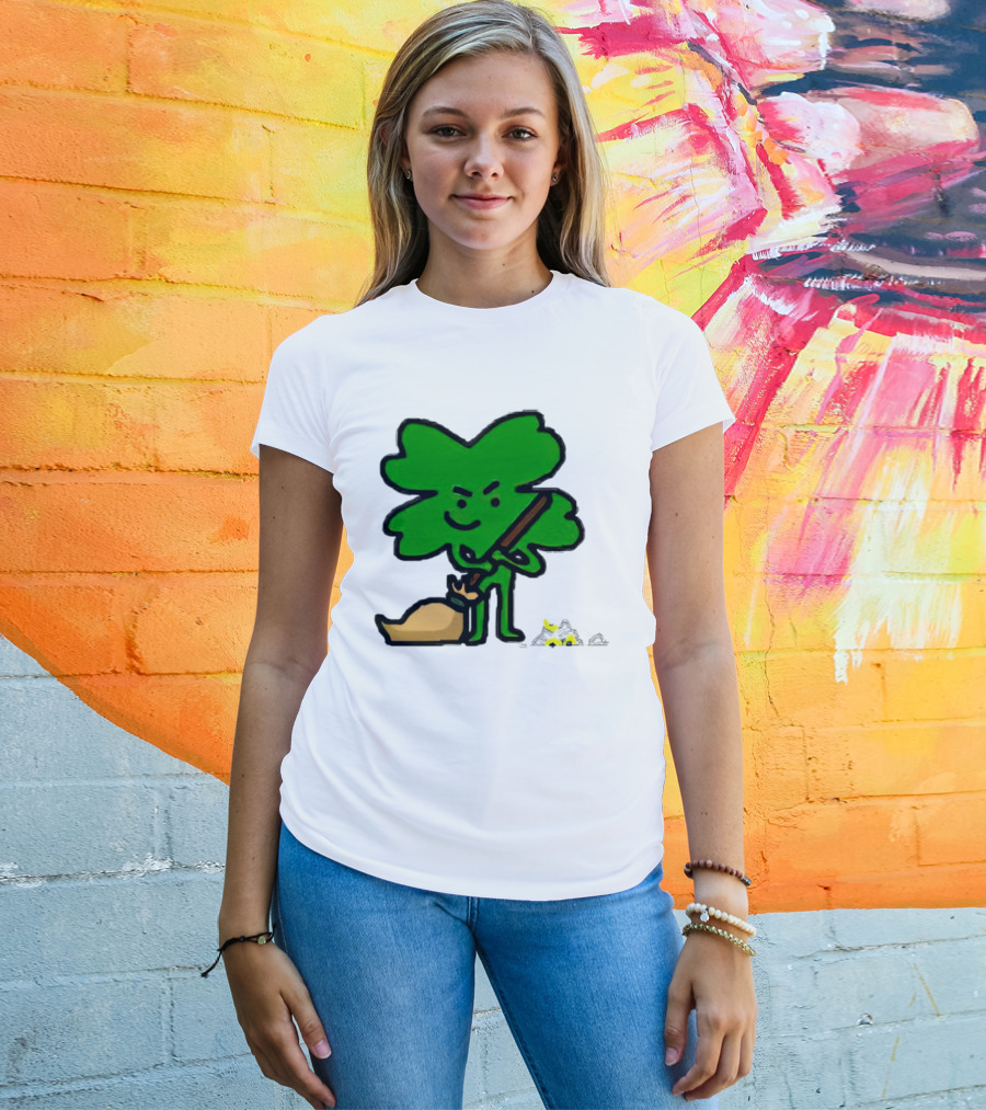 Boston Celtics Sweeping Shamrock Victory T-Shirt