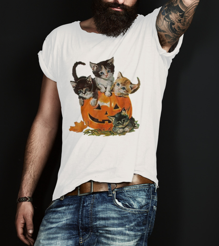 Vintage 90s Cat Pumpkin Halloween Spooky Season T-Shirt