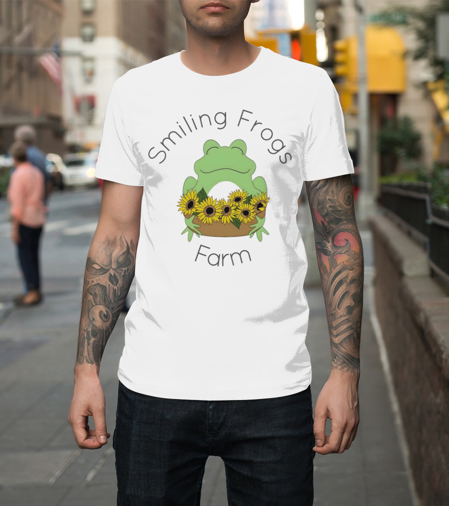 Smiling Frogs Farm Sunflowers Frogs T-Shirt