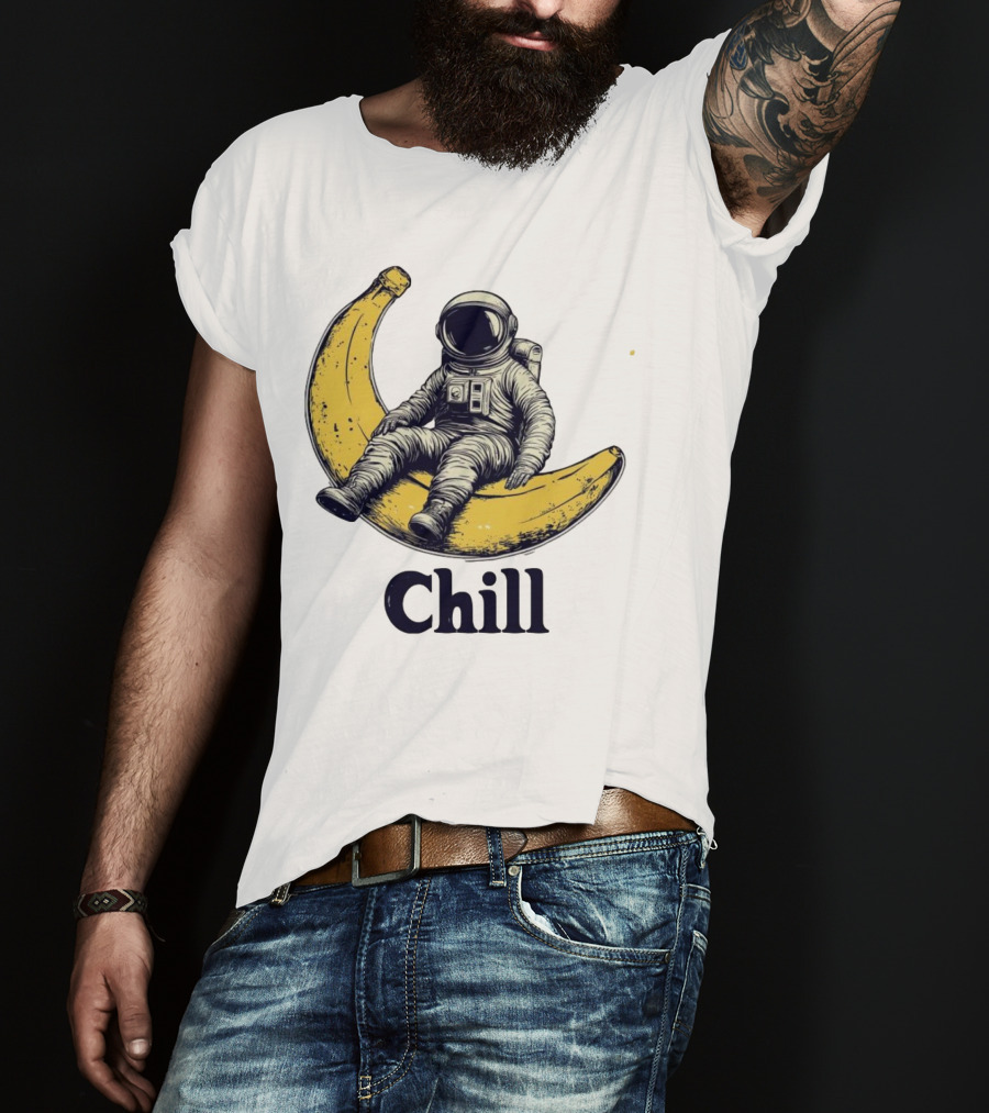Astronaut Chill Sit On Moon Banana T-Shirt