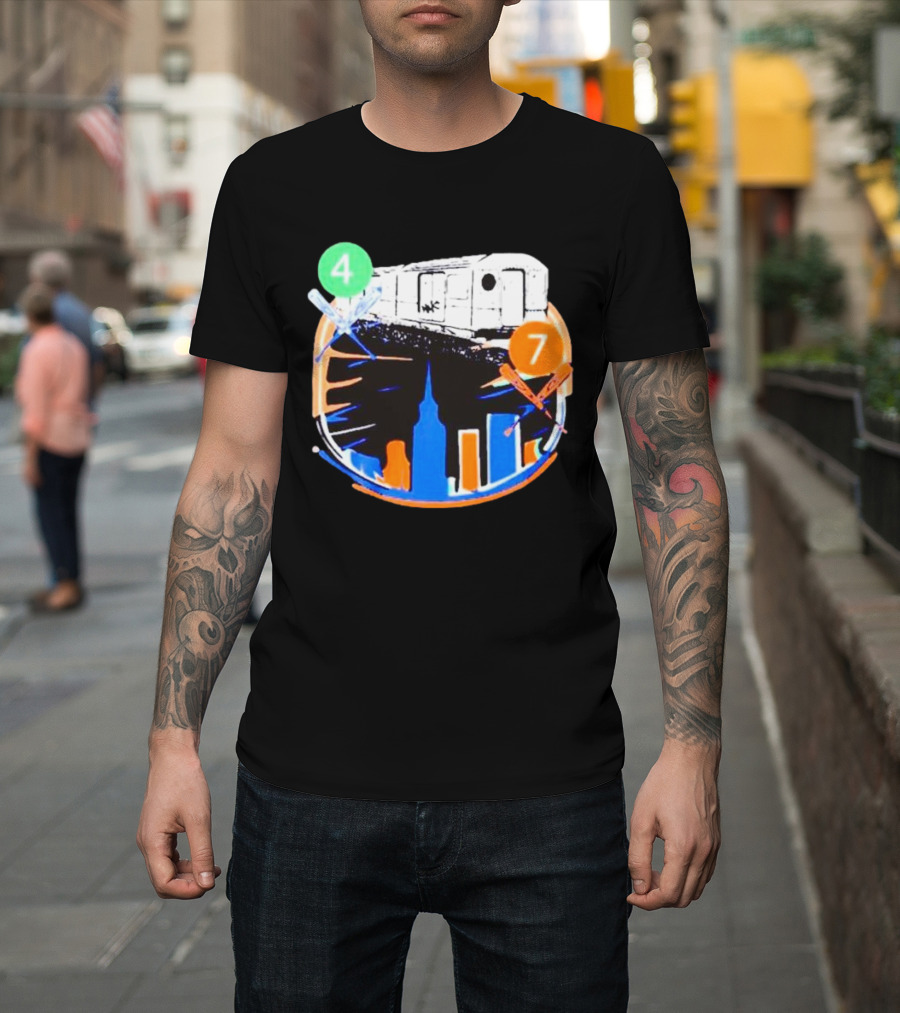 Subway Series NYC New York Yankees at New York Mets 4 7 Train Skyline T-Shirt