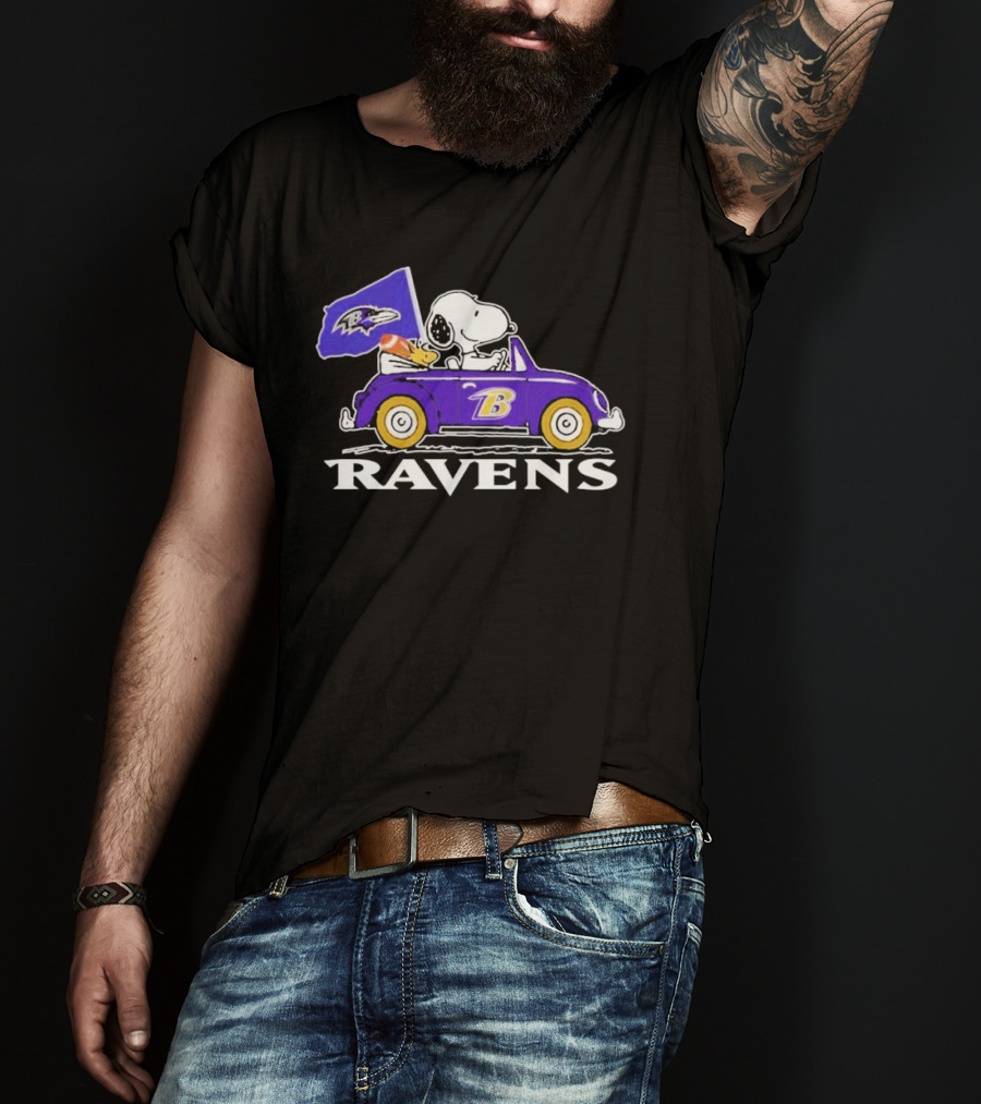 Snoopy And Woodstock Driving Ravens Car With Flag T-Shirt