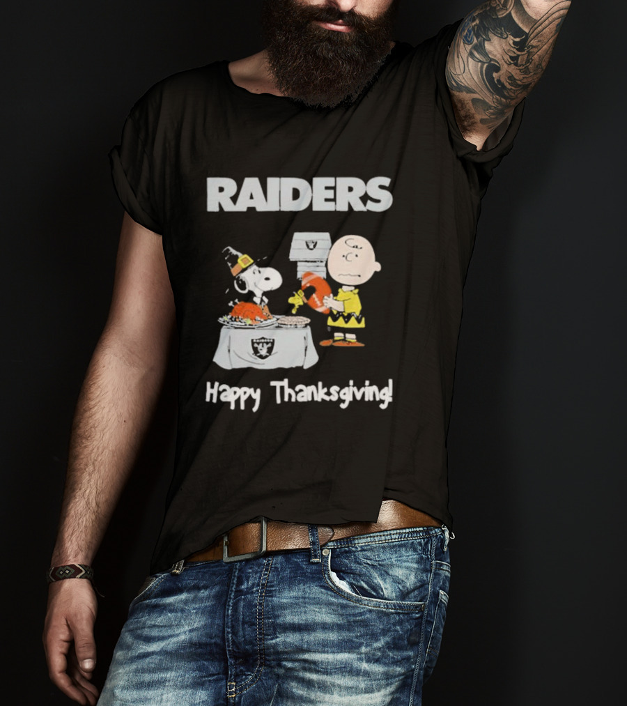 Raiders Charlie Brown Snoopy Happy Thanksgiving T-Shirt
