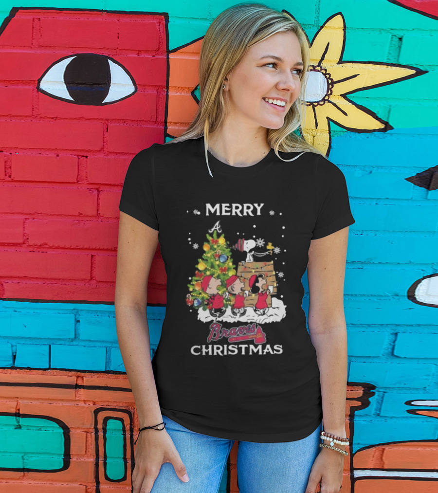 Merry Christmas Atlanta Braves Snoopy And Friends T-Shirt