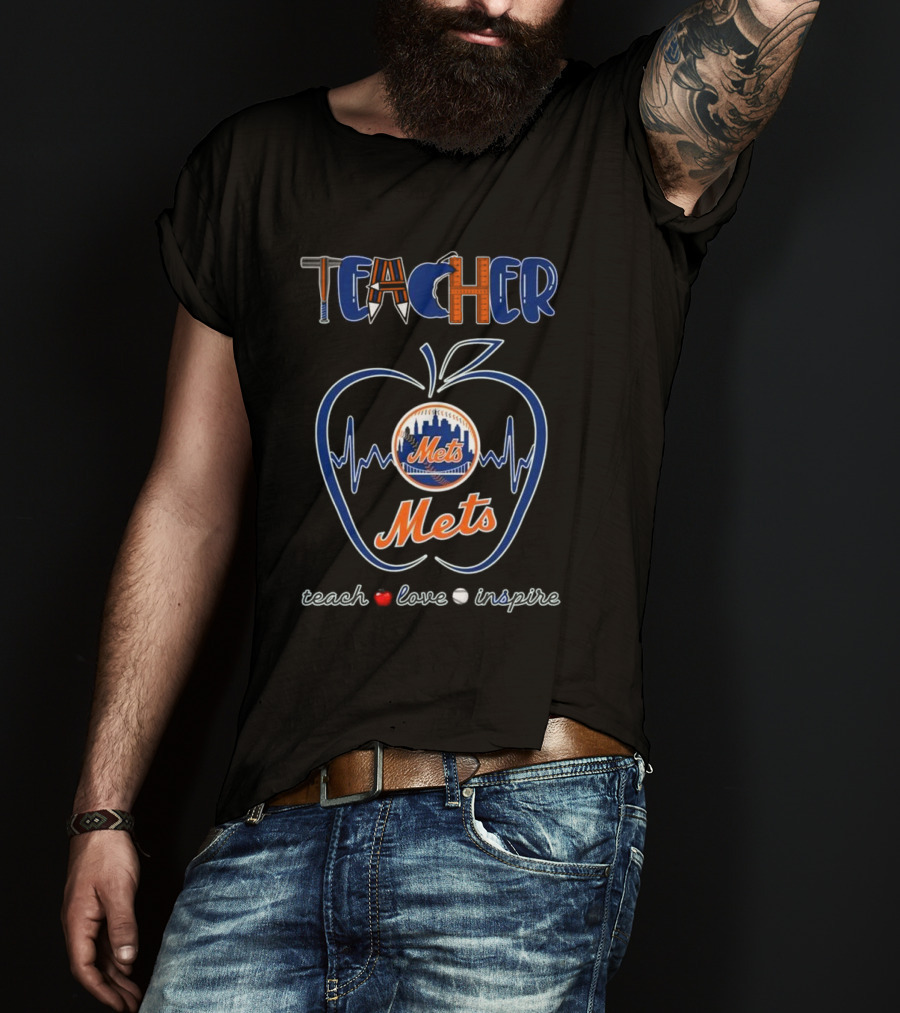 New York Mets Teacher Heartbeat Apple Teach Love Inspire 2025 T-Shirt