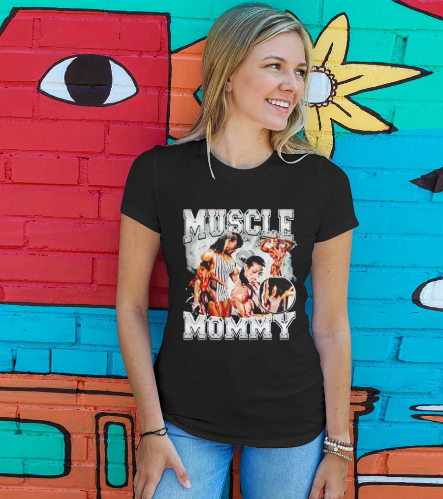 Muscle Mommy Bodybuilding Strong Female Athlete T-Shirt