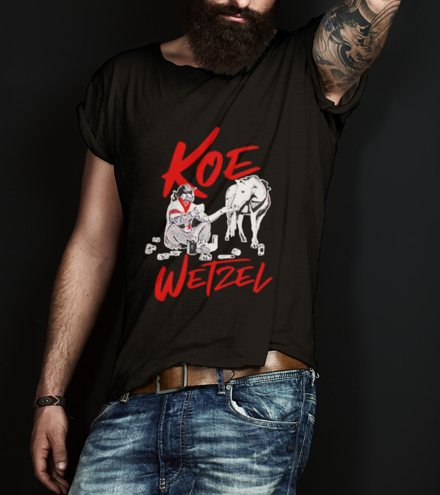 Koe Wetzel Feeding Horse Surrounded By Cans T-Shirt