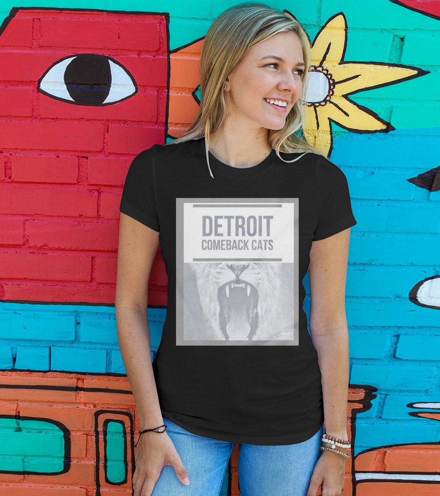 Detroit Comeback Cats Roaring Lion T-Shirt