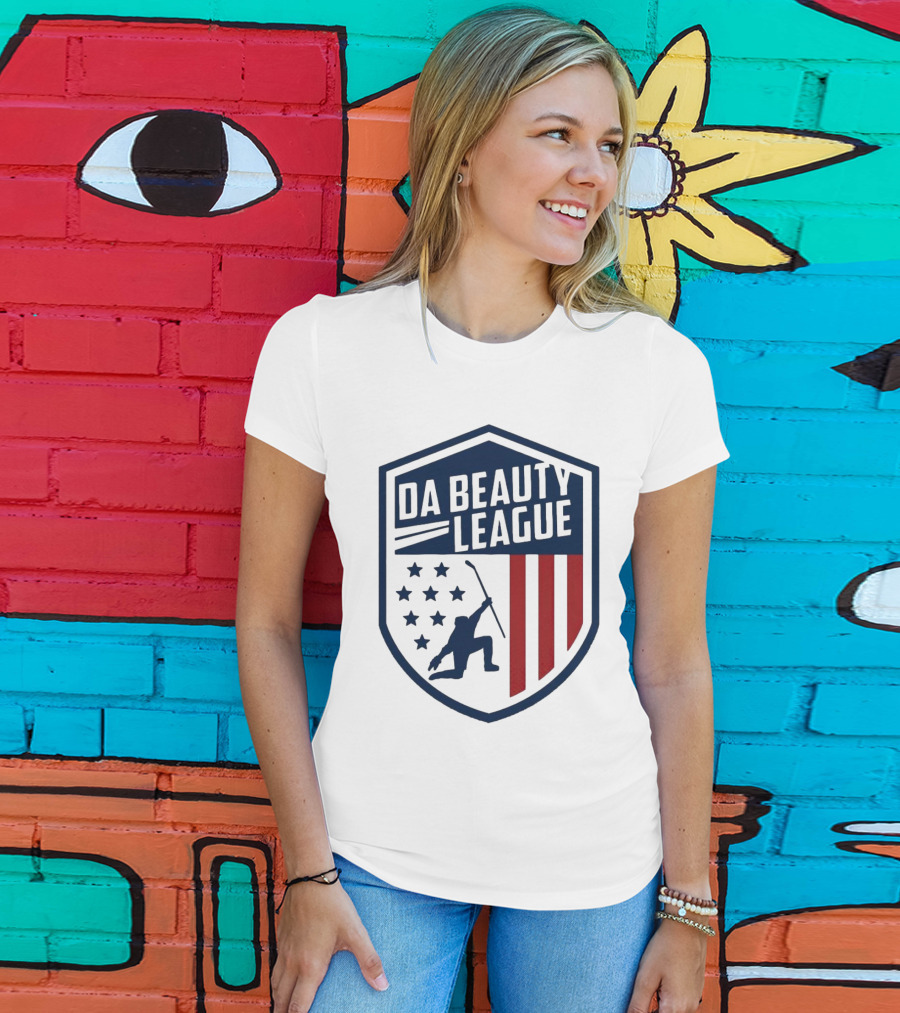 Happy Independence Day Da Beauty League Hockey Patriotic Shield T-Shirt