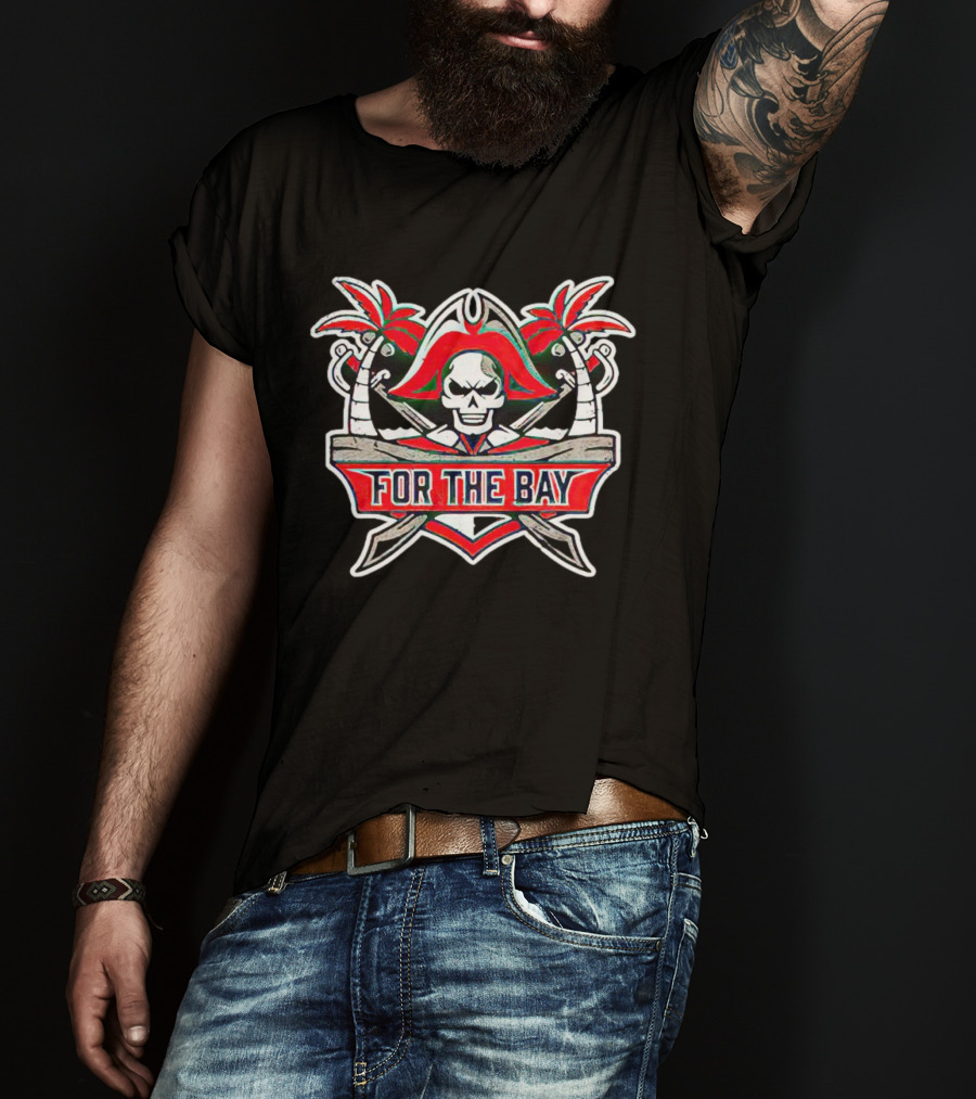 Tampa Bay Buccaneers For The Bay Palm Skull и Swords T-Shirt