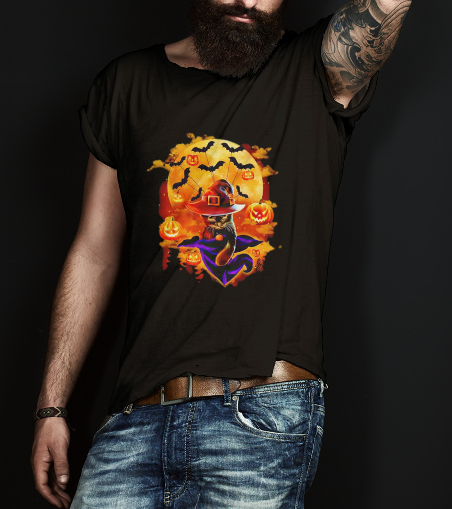 Cat Witch With Pumpkin Lanterns And Bats Halloween Moon T-Shirt