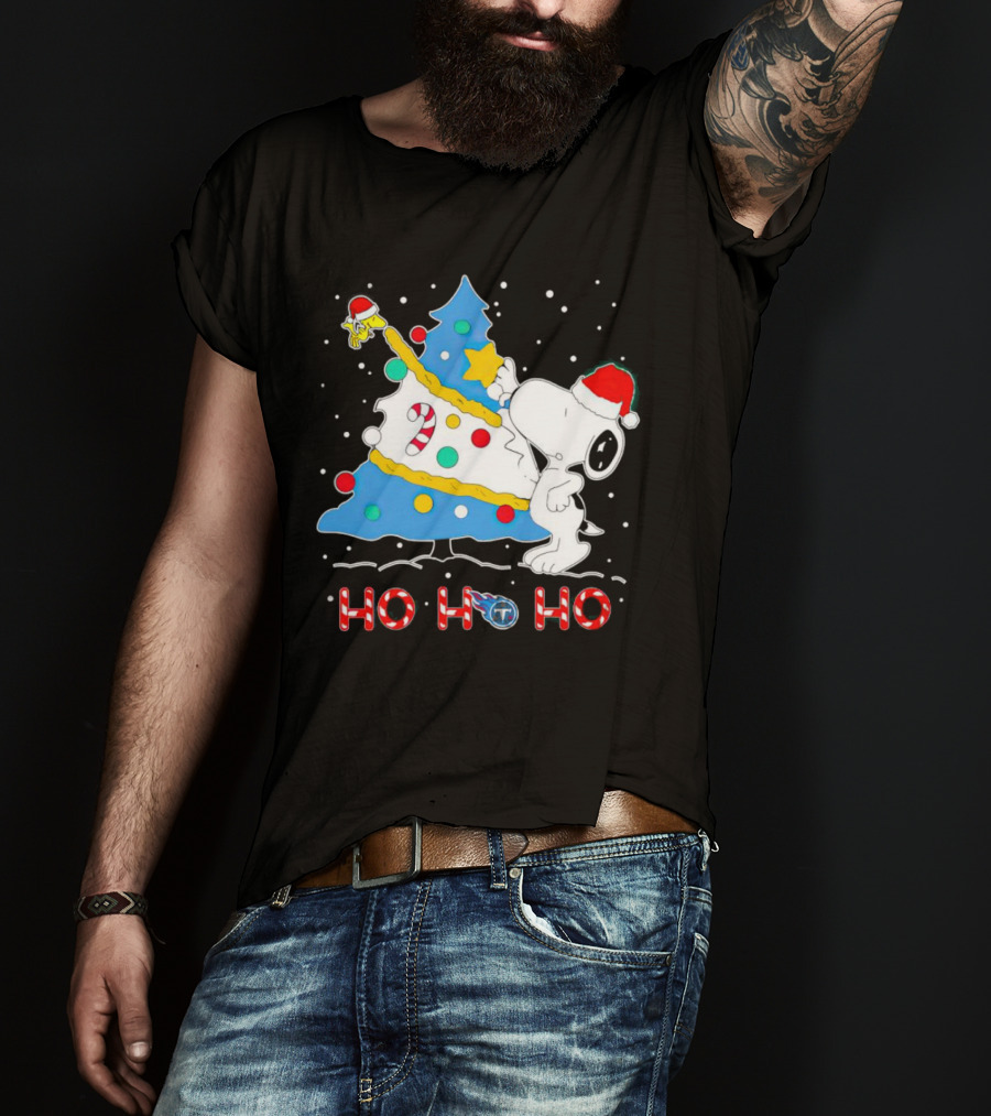 Snoopy And Woodstock Decorating Christmas Tree Tennessee Titans Ho Ho Ho T-Shirt