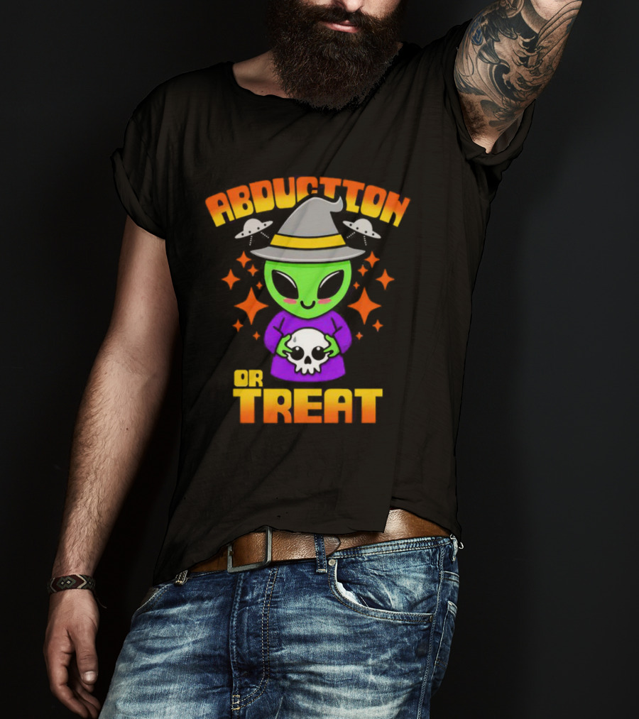 Abduction Or Treat Alien Halloween Witch Hat UFOs T-Shirt