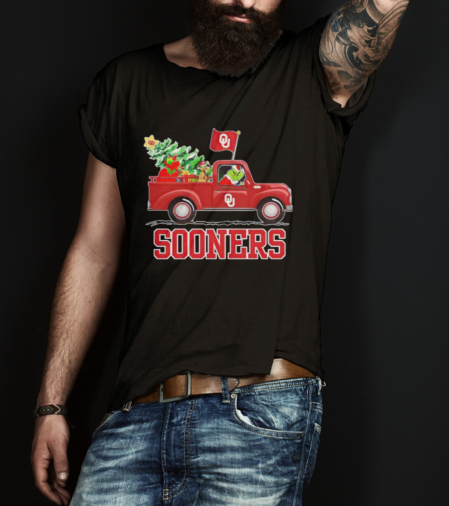 Grinch Driving Red Truck With Christmas Tree Oklahoma Sooners T-Shirt