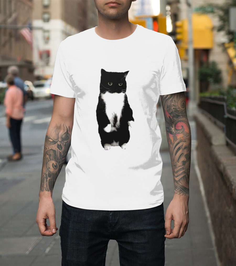 Cat Unico Uniuni Black and White Standing Cat T-Shirt