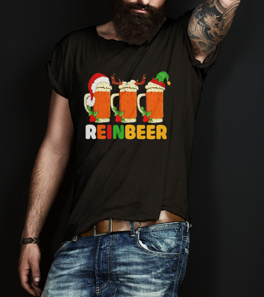 Reinbeer Merry Christmas Funny Beer Mugs With Santa And Elf Hats And Reindeer Antlers T-Shirt