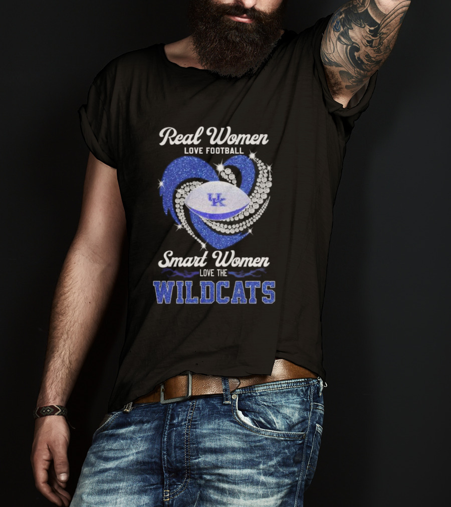 Real Women Love Football Smart Women Love The Wildcats UK Diamond Heart T-Shirt