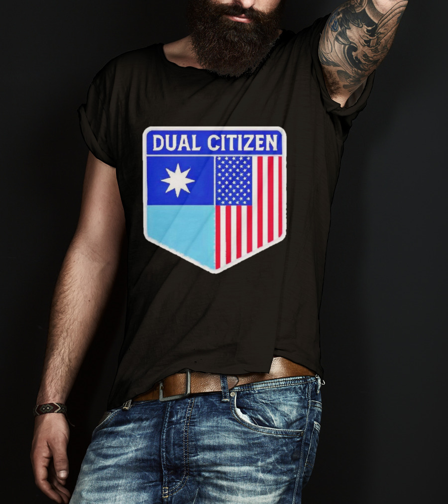 Dual Citizen Of Minnesota And USA Flag Badge T-Shirt