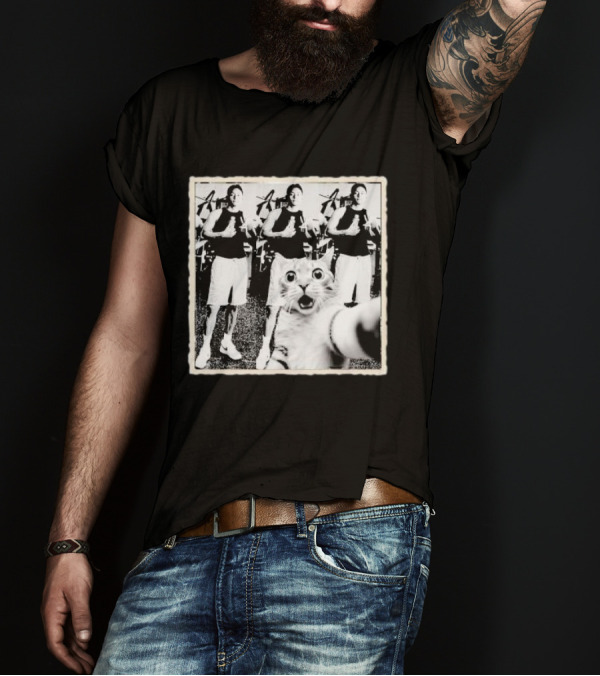 Cat Selfie With Taehyung Sasquatch And Cat Black And White Duplicate Thumbs Up T-Shirt