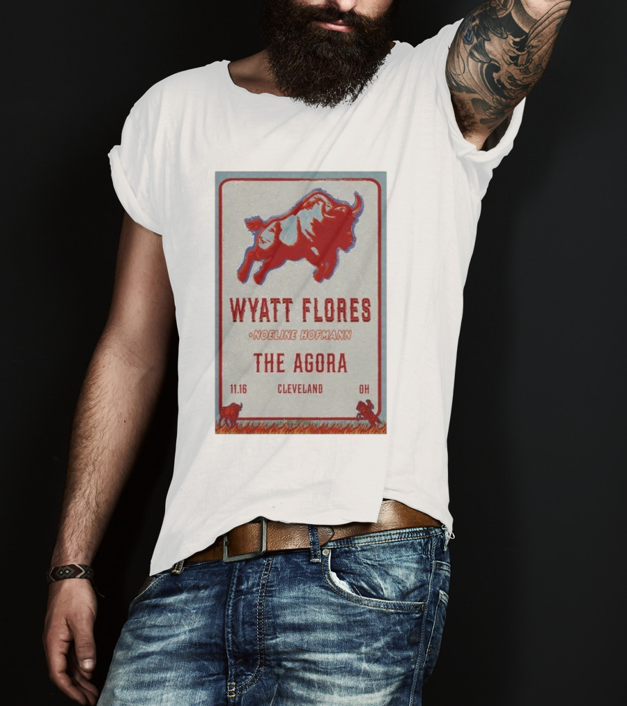 Wyatt Flores And Noeline Hofmann Live At The Agora Cleveland OH November 16 T-Shirt