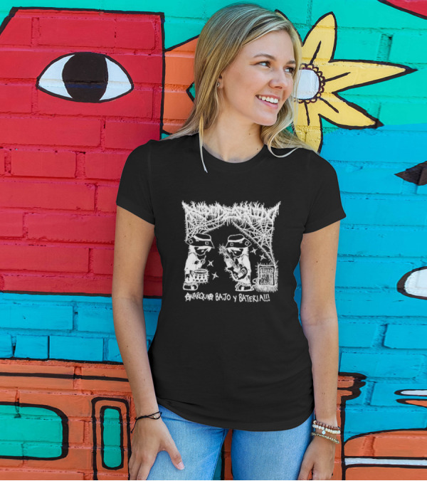 Destruido Ruido Anarquía Bajo Y Batería Ilustración De Música Punk Rock T-Shirt