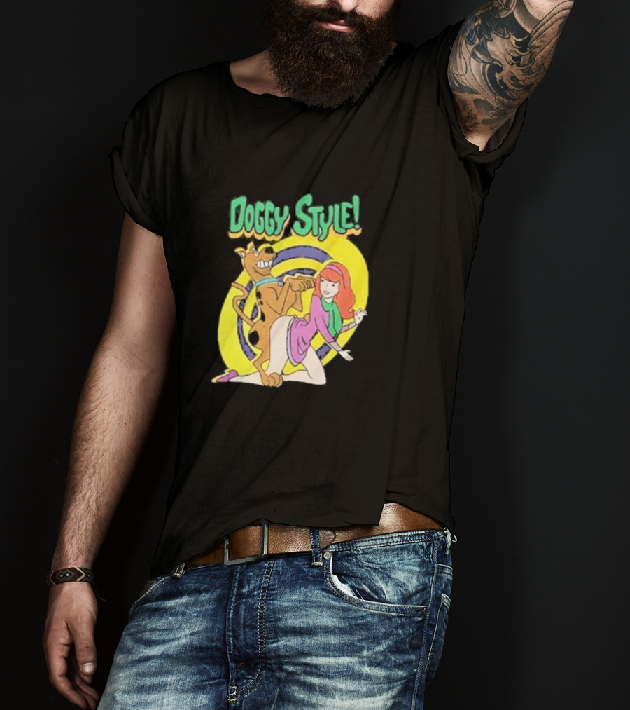 Scooby-Doo Doggy Style Daphne T-Shirt