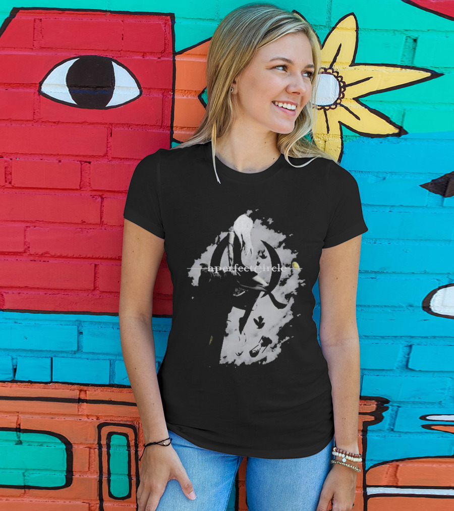 A Perfect Circle Grunge Style Angel Figure With Crescent T-Shirt